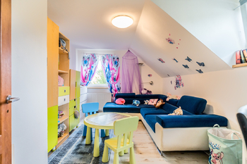 Prodej domu 499 m², Velemín