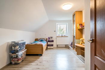 Prodej domu 499 m², Velemín