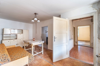Budova 1 jídelna 5 - Prodej zemědělského objektu 218 m², Kojice