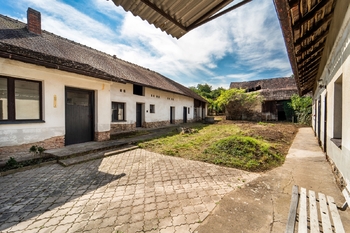 Prodej zemědělského objektu 218 m², Kojice