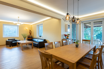 Prodej domu 250 m², Jesenice