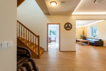 Prodej domu 250 m², Jesenice