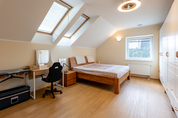 Prodej domu 250 m², Jesenice