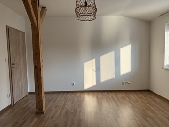 Pronájem bytu 2+kk v osobním vlastnictví 74 m², Plzeň
