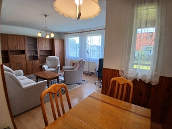Pronájem domu 85 m², Vědomice
