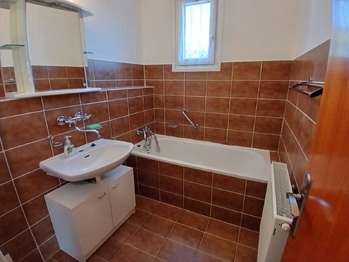 Pronájem domu 85 m², Vědomice