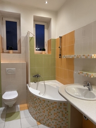 Pronájem bytu 2+1 v osobním vlastnictví 67 m², Karlovy Vary