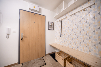 Pronájem bytu 2+kk v osobním vlastnictví 53 m², Hostivice