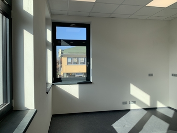 Pronájem komerčního prostoru 20 m², Praha 9 - Horní Počernice