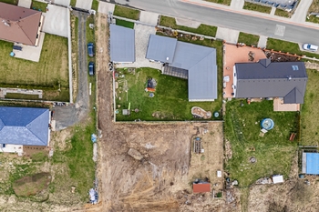 Prodej pozemku 1300 m², Černovice