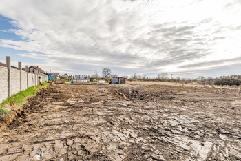 Prodej pozemku 1300 m², Černovice