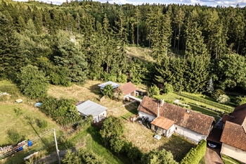 Prodej pozemku 1775 m², Velké Popovice