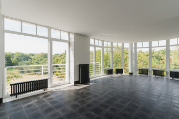 Prodej exkluzivní neofunkcionalistické vily Praha 20 min - Prodej domu 323 m², Podlešín