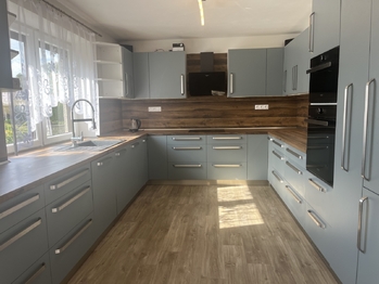 Pronájem domu 120 m², Kněžice