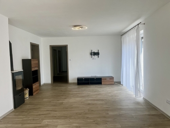 Pronájem domu 120 m², Kněžice