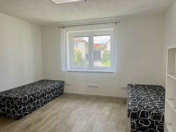 Pronájem domu 120 m², Kněžice