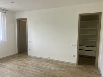 Pronájem domu 120 m², Kněžice