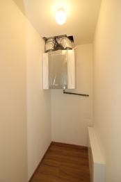 technická místnost - Pronájem bytu 3+kk v osobním vlastnictví 86 m², Praha 9 - Horní Počernice
