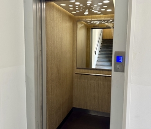 Prodej nájemního domu 736 m², Praha 5 - Smíchov