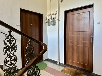 Prodej nájemního domu 736 m², Praha 5 - Smíchov