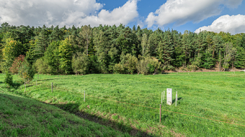 Prodej pozemku 1907 m², Strašice