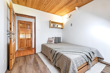 První pokoj v patře. - Prodej domu 123 m², Žíšov