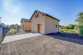 Prodej domu 75 m², Město Touškov