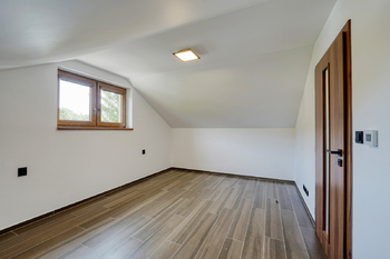 Prodej domu 75 m², Město Touškov