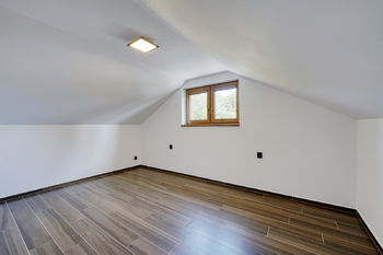 Prodej domu 75 m², Město Touškov