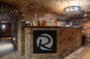 Prodej vinného sklepa 78 m², Hustopeče