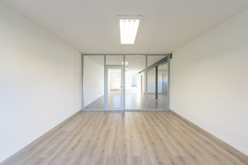 Prodej kancelářských prostor 105 m², Otrokovice