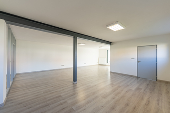 Prodej kancelářských prostor 105 m², Otrokovice
