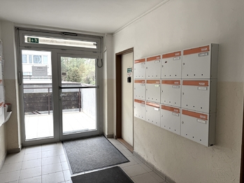Pronájem bytu 3+1 v osobním vlastnictví 75 m², Praha 10 - Strašnice