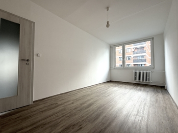 Pronájem bytu 3+1 v osobním vlastnictví 75 m², Praha 10 - Strašnice