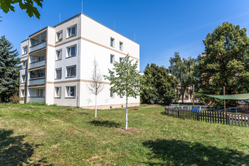 Prodej bytu 2+kk v osobním vlastnictví 41 m², Praha 4 - Michle