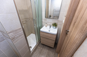 Prodej bytu 2+kk v osobním vlastnictví 41 m², Praha 4 - Michle