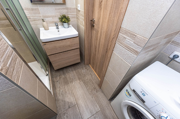 Prodej bytu 2+kk v osobním vlastnictví 41 m², Praha 4 - Michle
