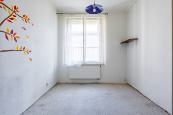 Jídelna (ložnice) - Prodej bytu 2+1 v osobním vlastnictví 36 m², Praha 3 - Žižkov