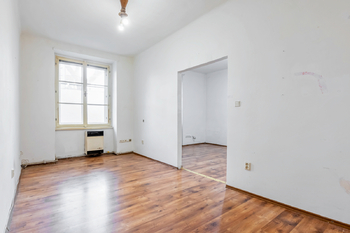 Pokoj - Prodej bytu 3+kk v osobním vlastnictví 54 m², Praha 3 - Žižkov