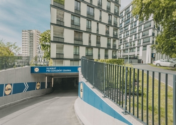Prodej malého objektu 3231 m², Praha 8 - Střížkov