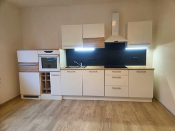 kuchyňská linka - Pronájem bytu 3+1 v osobním vlastnictví 121 m², České Budějovice