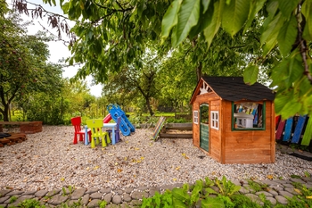 ZAHRADA - Prodej domu 226 m², Cehnice