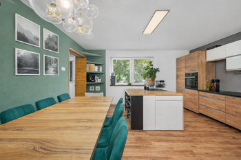 Prodej domu 226 m², Cehnice