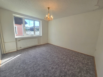 1.NP ložnice - Prodej domu 227 m², Kaplice