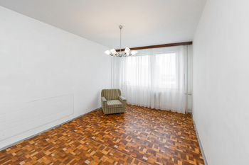 obývací pokoj - Prodej bytu 2+1 v osobním vlastnictví 49 m², Praha 6 - Řepy