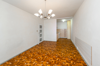 obývací pokoj - Prodej bytu 2+1 v osobním vlastnictví 49 m², Praha 6 - Řepy