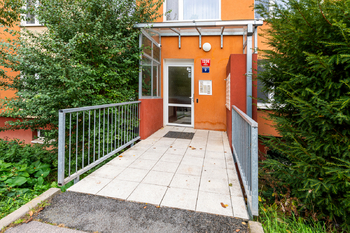 vstup - Prodej bytu 2+1 v osobním vlastnictví 49 m², Praha 6 - Řepy