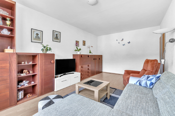 Byt 3+1, Třebovská, Ústí nad Orlicí - Hylváty - obývací pokoj - Prodej bytu 3+1 v družstevním vlastnictví 84 m², Ústí nad Orlicí