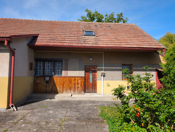Prodej domu 166 m², Záhornice