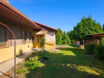 Prodej domu 166 m², Záhornice